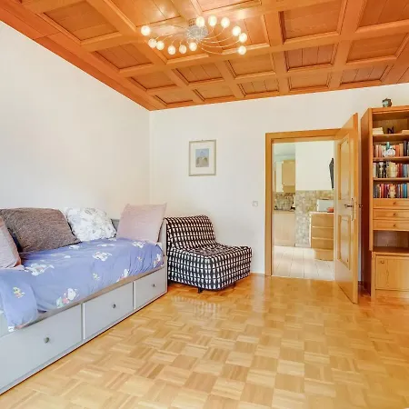 Warm Mansion Near Ski Arena In Hermangor-pressegger Holiday home