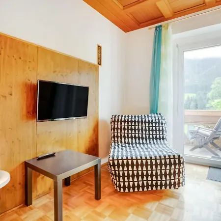 Warm Mansion Near Ski Arena In Hermangor-pressegger Holiday home